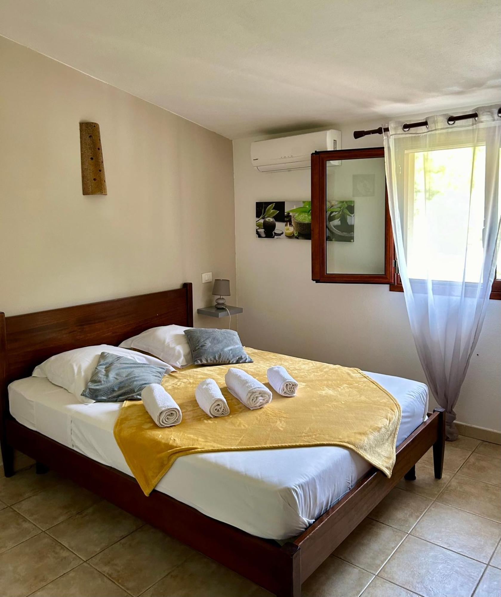 Auberge De Cannedda Sari-Solenzara Exteriör bild