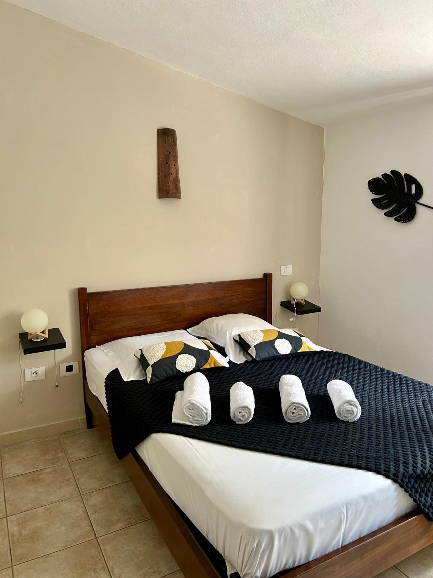 Auberge De Cannedda Sari-Solenzara Exteriör bild